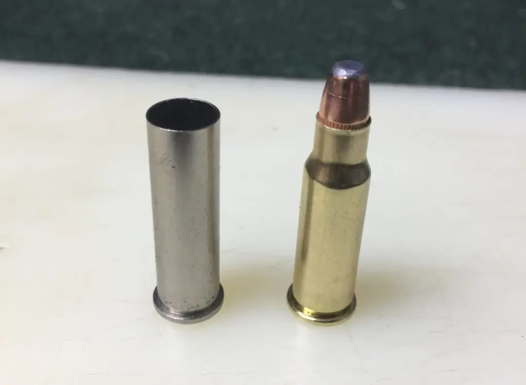 Bullet shell and bullet